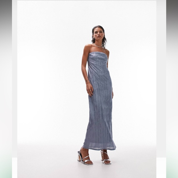 Topshop Dresses & Skirts - Topshop crinkle plisse bandeau maxi dress blue